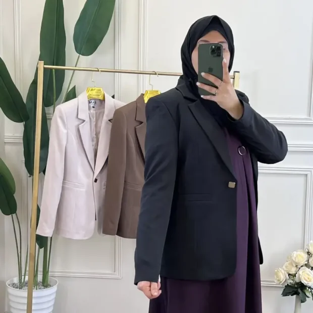 ⁦معطف Blazer النسائي الأنيق⁩ - الصورة ⁦2⁩